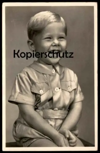 ALTE POSTKARTE JUNGE LACHEND FRÖHLICH HEMD FELDPOST 1940 FOTO Photo boy Kind child enfant Ansichtskarte postcard cpa