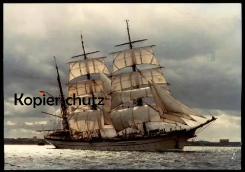 ÄLTERE POSTKARTE SEGELSCHULSCHIFF DER DEUTSCHEN BUNDESMARINE GORCH FOCK SEGELSCHIFF Schiff sailing ship Ansichtskarte AK