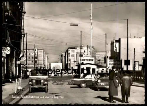 ALTE POSTKARTE BERLIN FRIEDRICHSTRASSE US ARMY CHECKPOINT MILITARY POLICE BERLINER MAUER LE MUR THE WALL american flag