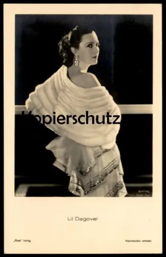 ALTE POSTKARTE LIL DAGOVER MIT PELZ SCHMUCK OHRRING FILM-SCHAUSPIELERIN ROSS VERLAG WARNER ELMER FRYER Kino AK postcard