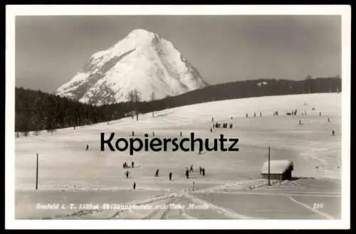 ALTE POSTKARTE SEEFELD SKIÜBUNGSWIESE KINDER EIN SCHLITTEN PERSONENGRUPPE LINKS TIROL AK Ansichtskarte postcard cpa