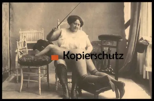 ÄLTERE REPRO ? POSTKARTE FRAUEN AKT NACKTE FRAU EROTIK POPO eroticism femme nus nude woman bottom nudity postcard