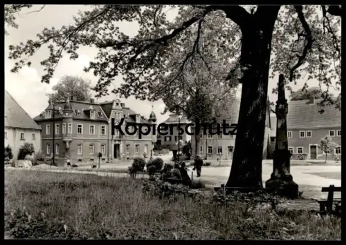 ALTE POSTKARTE BÄRENSTEIN MARKT MIT RATHAUS UND POSTSÄULE BEZIRK OSTERZGEBIRGE SACHSEN Erzgebirge Ansichtskarte postcard