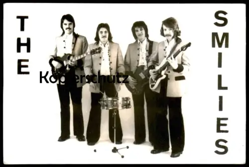 ALTE KARTE THE SMILIES MUSIK BAND SOLINGEN EDDIE HÖHNE heute Memories Musiker Gitarre Trommel Foto Photo AK postcard