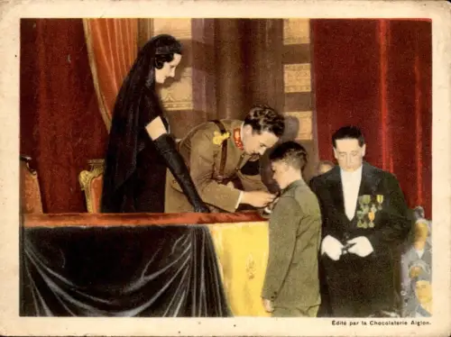 ALTES FOTO ROI DÉCORE UN JEUNE HÉROS CHOCOLAT L'AIGLON 19cm x 14 cm photo Bild König king held hero