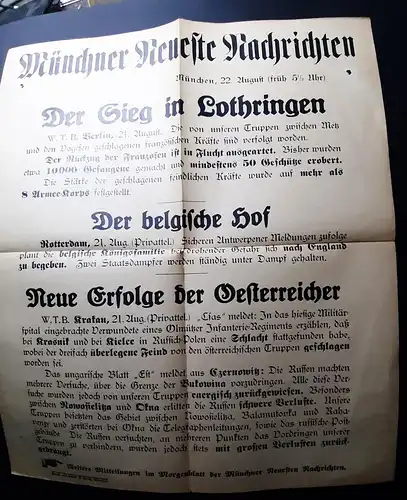22.8.1914 Plakat (34 x 40 cm) der Münchner Neuste Nachrichten: