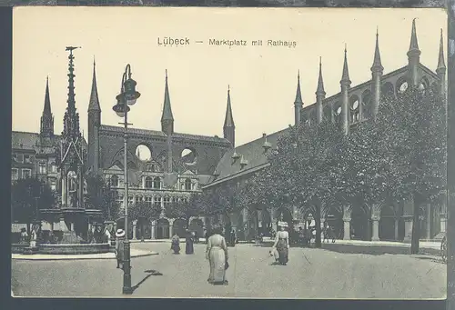 Lübeck Marktplatz mit Rathaus