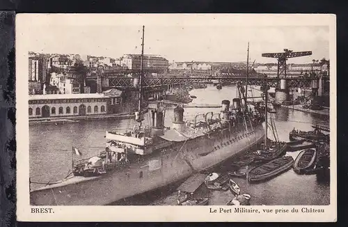 Brest (Militärhafen, von der Burg aus gesehen)