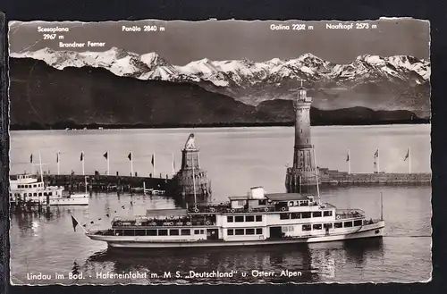MS "Deutschland" vor Lindauer Hafen