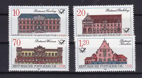 Historische Postgebäude, **
