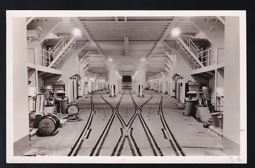 Fährschiff "Deutschland "Wagendeck"