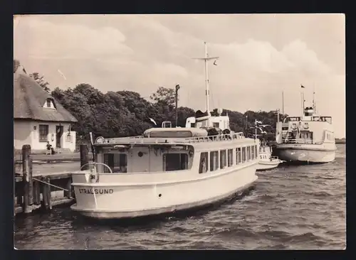 Insel Hiddensee Hafen in Kloster