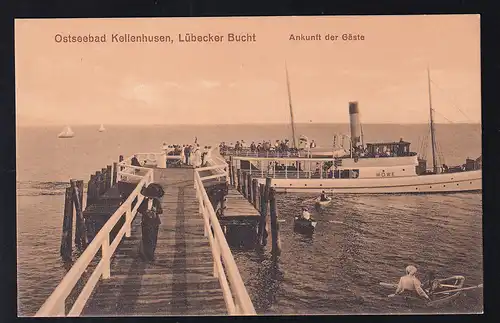 Dampfer "Möwe" an der Anlegestelle Ostseebad Kellenhusen Lübecker Bucht
