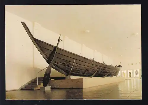 Das "Nydamschiff" im Landesmuseum Schleswig