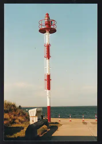 Foto List auf Sylt Hafen Molenfeuer rot