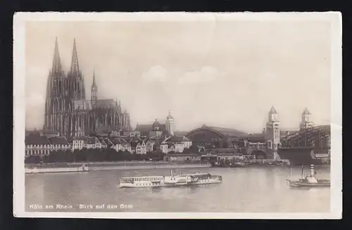 Köln am Rhein Blick auf den Dom