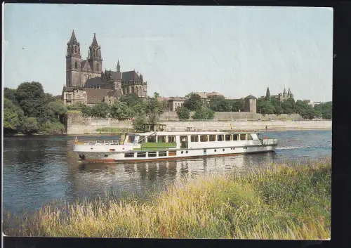 MS "Otto von Guericke" vor Magdeburg