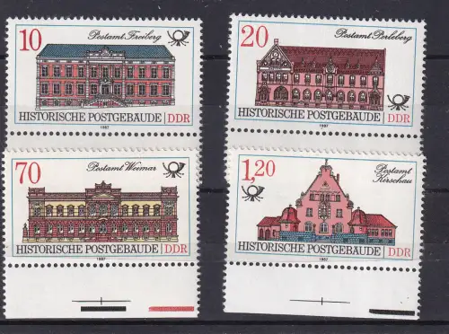 Historische Postgebäude, Randstücke **