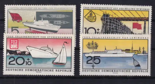 Stapellauf des FDGB-Urlauberschiffes "Fritz Heckert", **