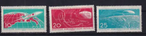 Erster bemannter Weltraumflug, **