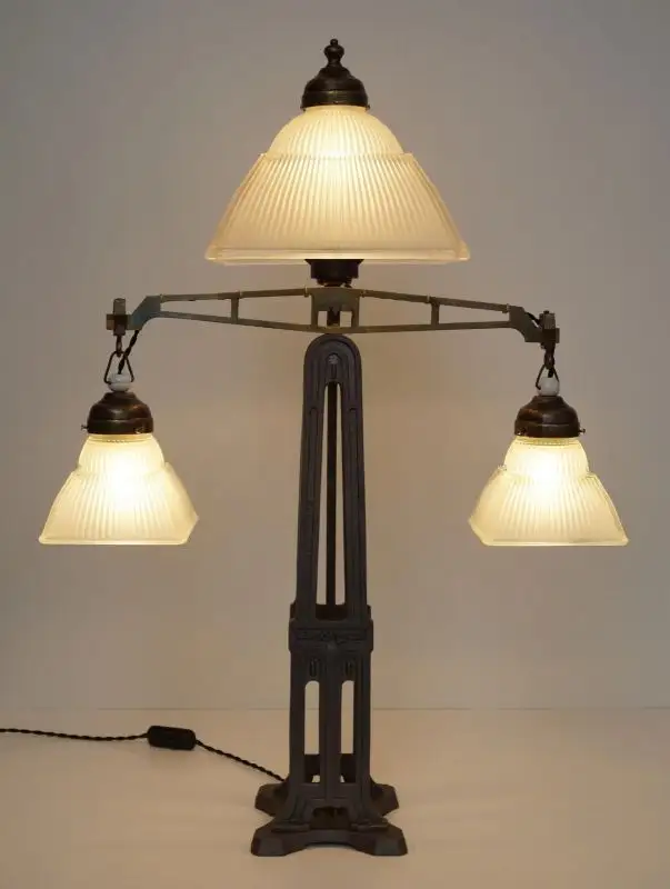 Einzigartige Art Déco Prunkleuchte Tischlampe 