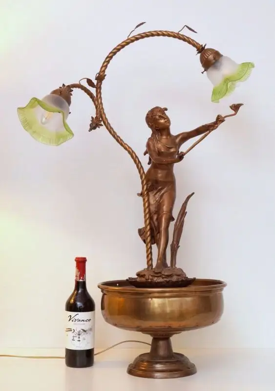 Einzigartige original Jugendstil Figur Bronze Lampe Treppenaufgang Hotel Paris 8