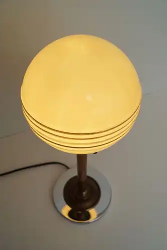 Unikate Art Déco Bauhaus Tischlampe Chrom Lampe antikes Opalglas