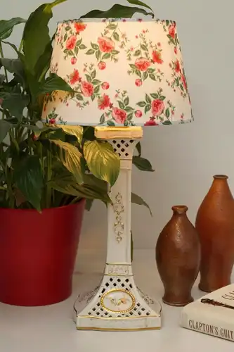 Romantische Rosen Lampe Keramik neuer Schirm "RED ROSES" Tischlampe Lampe