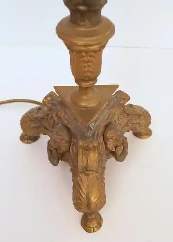 Sehr große elegante Jugendstil Tischleuchte Messinglampe Unikat 1940 Löwenköpfe