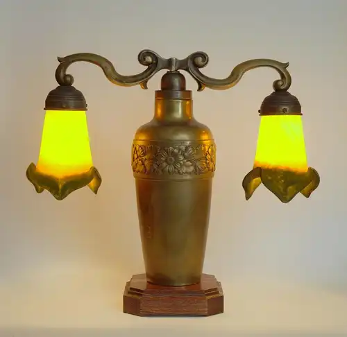 Lampe de table "TWO TULIPS" en laiton de style Art Nouveau Berlin Unicat Verré