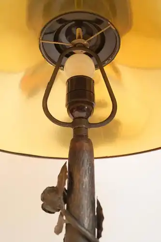 Lampe de table "FLOWER TREE" forgée en français vers 1920