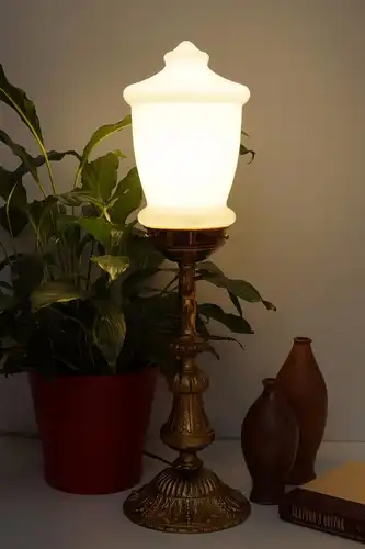 Garantiertes Unikat Messinglampe Berlin prachtvoll Messing Opalglas elegant
