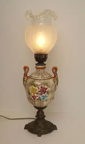 Salon de style Art Nouveau néerlandais Lampe de table Roses 1960