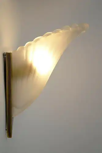 Sehr elegante Art Déco Wandlampe Wandleuchte "WALL SHELL"