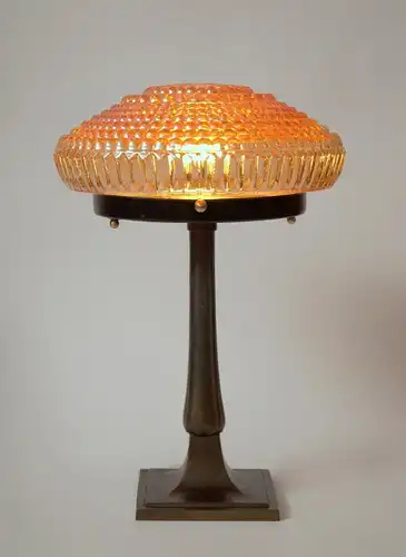 Super lampadaire de table de déco d'art unique seulement ici