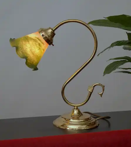 Romantische Jugendstil Messinglampe Nachttischlampe