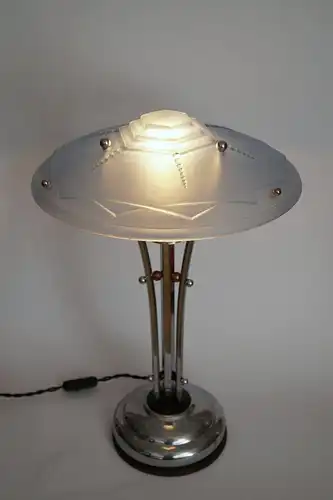 Art Deco Lampe Schreibtischleuchte "SPACE NEEDLE" 1930er Chrom original