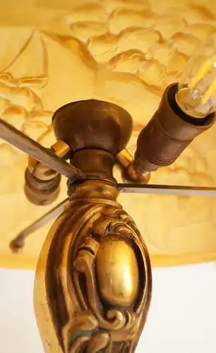 Unique or. Art Déco Lampe de table "GOLDEN ROSSES" en or de feu en 1920