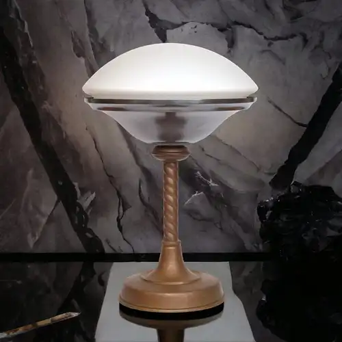 Art Deco Tischlampe "SAUCER" Unikat Messingleuchte Berlin Lampe