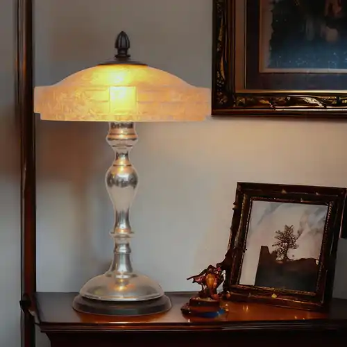 Art Deco Tischlampe "UNIQUE" antikes Opalglas Schreibtischlampe zierliche