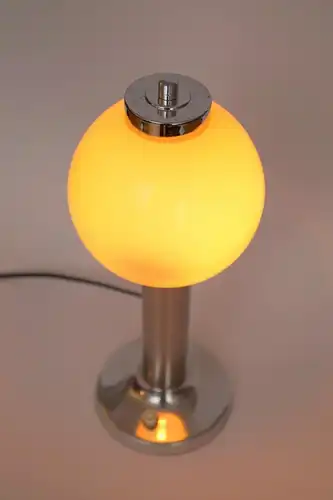 Bauhaus Art Deco Schreibtischlampe "WEIMAR" Opalglas Midcenturymodern Unikat