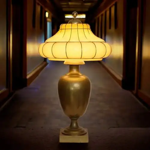 Grande lampe de campagne de table de lampe au sol "SOUTHLAND" lampe en laiton simple