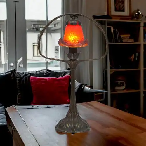 Belle lampe en laiton "RED FRUIT" de style Art Nouveau de Berlin