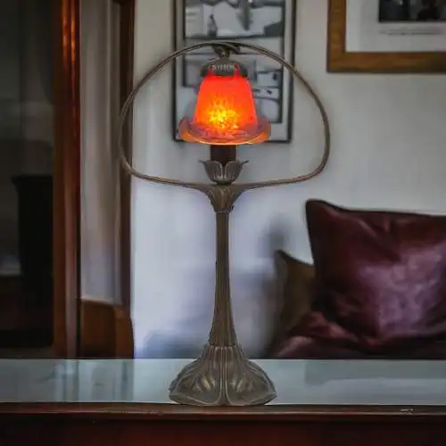 Belle lampe en laiton "RED FRUIT" de style Art Nouveau de Berlin