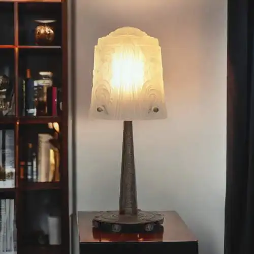 Original Art Deco Tischlampe "SPIRAL" MULLER FRÈRES LUNÉVILLE 1910 gehämmert