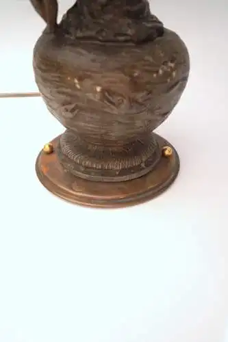 Lampe de table Art Nouveau "LITTLE GARDEN ELF" Lumières de bureau Unkat
