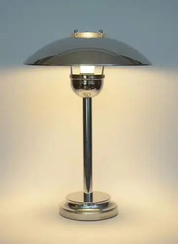 80er Jahre Design Art Deco Bauhaus Schreibtischlampe Chrom