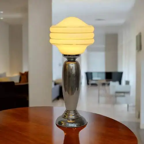 Kleine Art Deco Bauhaus Tischleuchte "EGGY" Unikat Tischlampe Spaceage