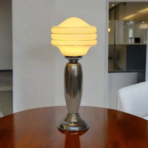 Kleine Art Deco Bauhaus Tischleuchte "EGGY" Unikat Tischlampe Spaceage