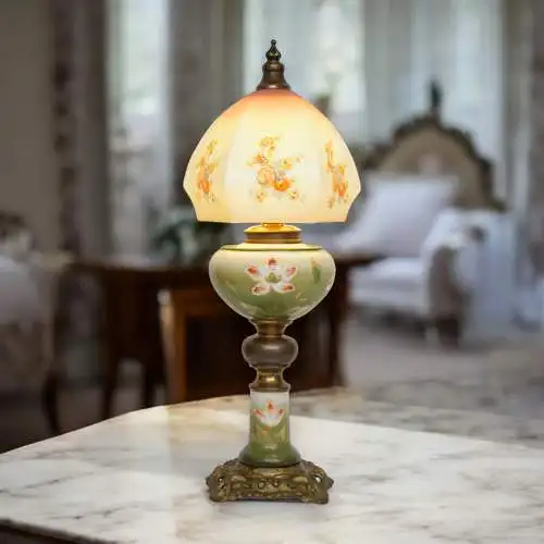 Art Nouveau Lampe de table Unikat Art nouveau Lumières de pétrole 1900